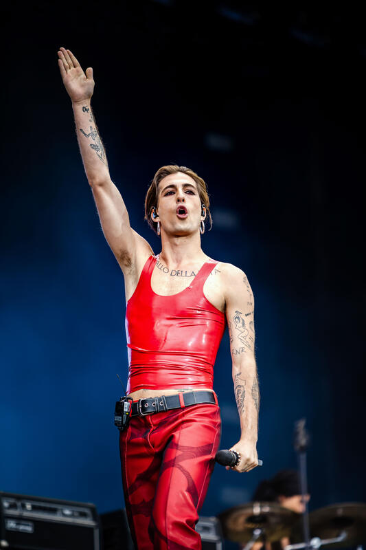 Damiano David, Sänger von Måneskin beim Rock am Ring Musikfestival 2022 am Freitag, dem 03. Juni 2022 auf dem Gelände des Nürburgrings in Nürburg, Reiseland-Pfalz, Deutschland.
+++
Damiano David, singer of Måneskin at the Rock am Ring music festival 2022 on Friday June 3rd 2022 at the Nuerburgring in Nuerburg, Rhineland-Palatine, Germany.
