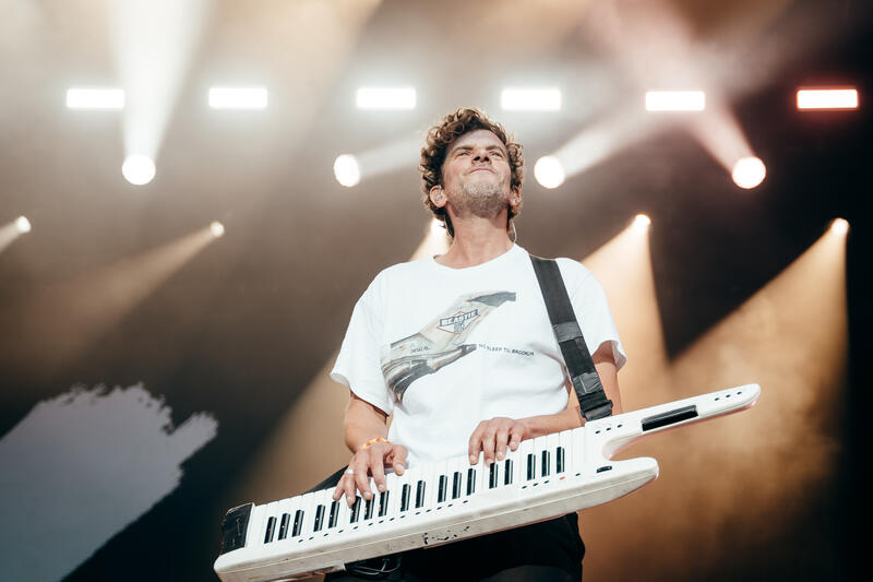 Indie-Rock Band Sportfreunde Stiller beim Szene Open Air Festival am 4. August 2023 in Lustanau, Österreich.   -- Indie-Rock group Sportfreunde Stiller at the Szene Open Air Festival 2023 on August 4, 2023 in Lustenau, Austria.