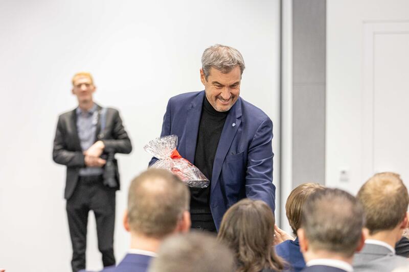 Ministerpräsident Markus Söder ( CSU ) beim Bayerischen Bankentag 2024 am 22.11.2024 im HVB-Tower in München.   --   Minister president Markus Soeder ( CSU ) at the Bavarian Banking Day 2024 on November 22nd, 2024 in the HVB Tower in Munich, Germany.