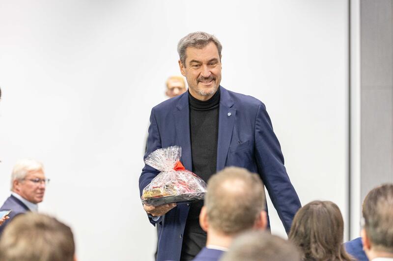 Ministerpräsident Markus Söder ( CSU ) beim Bayerischen Bankentag 2024 am 22.11.2024 im HVB-Tower in München.   --   Minister president Markus Soeder ( CSU ) at the Bavarian Banking Day 2024 on November 22nd, 2024 in the HVB Tower in Munich, Germany.