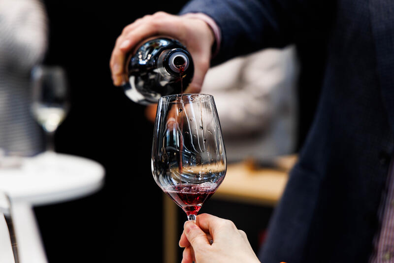 Impressionen von der " ProWein 2025 - Internationale Fachmesse Weine und Spirituosen " am 16.03.2025 in Düsseldorf. *** Impressions from the " ProWein 2025 - International Trade Fair for Wines and Spirits " on March 16, 2025, in Duesseldorf.