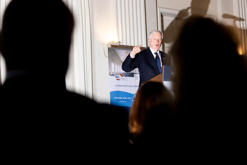 Michel Barnier, LR, ehem. Premierminister, Außenminister, Landwirtschaftsminister, EU- Kommissar, bei der Feier zu 40 Jahre Club Éco - Deutsch-französischer Wirtschaftsclub in Bayern am 15.05.2025 im Max-Joseph-Saal der Residenz in München.   --   Michel Barnier, LR, former prime minister of France and EU commissioner, at the celebration of 40 years of the Club Eco - German-French Economic Club in Bavaria on May 15, 2025 in the Max-Joseph-Saal in the residence in Munich, Germany.