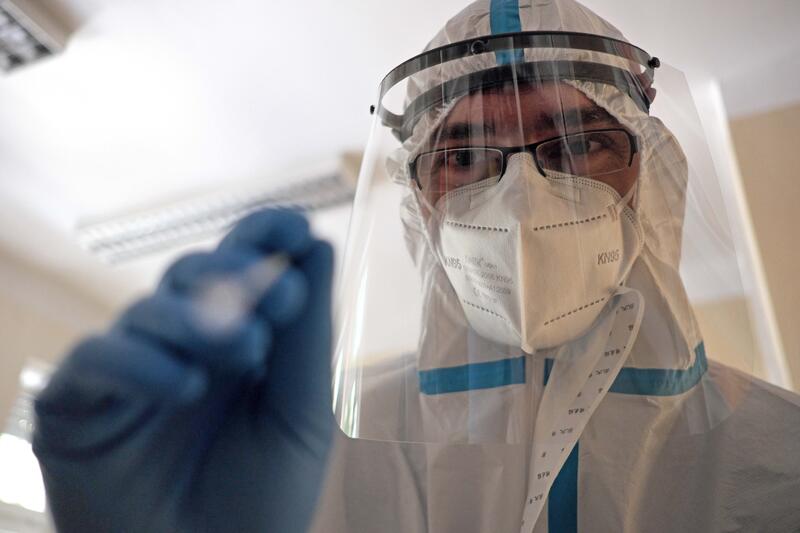 Deutschland, München Corona Pandemie, Covid test, 7/8/2020

Germany, Munich Corona Pandemic, covid test, 7/8/2020