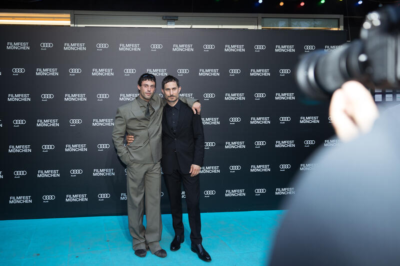 Aaron Altaras und Clemens Schick bei der Premiere des Kinofilms Rave On im Rahmen des FIlmfest München am 01.07.2025 in München.   --  Aaron Altaras and Clemens Schick at the premiere of the movie Rave On at the Filmfestival Munich on July 1, 2025 in Munich, Germany.