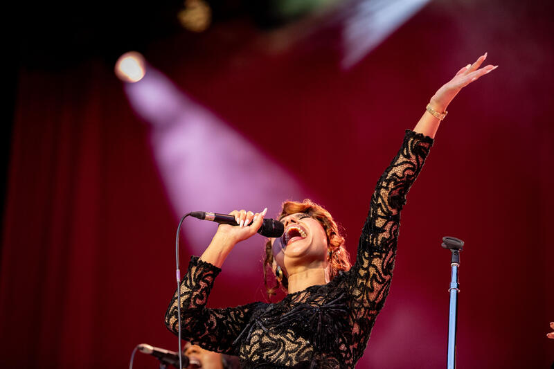 Raye Konzert beim Superbloom Festival am 30.08.2025 in München.   --   Raye concert at the Superbloom festival on August 30, 2025 in Munich, Germany.