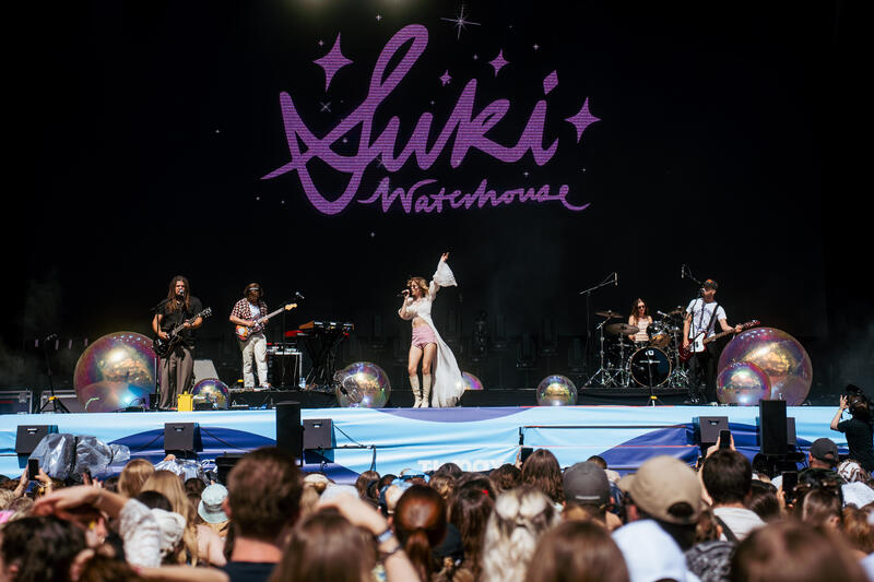 Suki Waterhouse Konzert beim Superbloom Festival am 31.08.2025 in München. -- Suki Waterhouse concert at the Superbloom festival on August 31, 2025 in Munich, Germany.