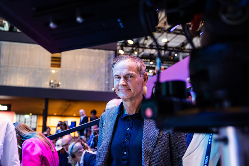 Vorstandsvorsitzender Oliver Blume bei der Pressekonferenz von Volkswagen Gruppe am Media Day der IAA Mobility am 08.09.2025 in München.   --   CEO Oliver Blume at the press conference of Volkswagen Group on the Media Day of the IAA Mobility on Septmber 08, 2025 in Munich, Germany.