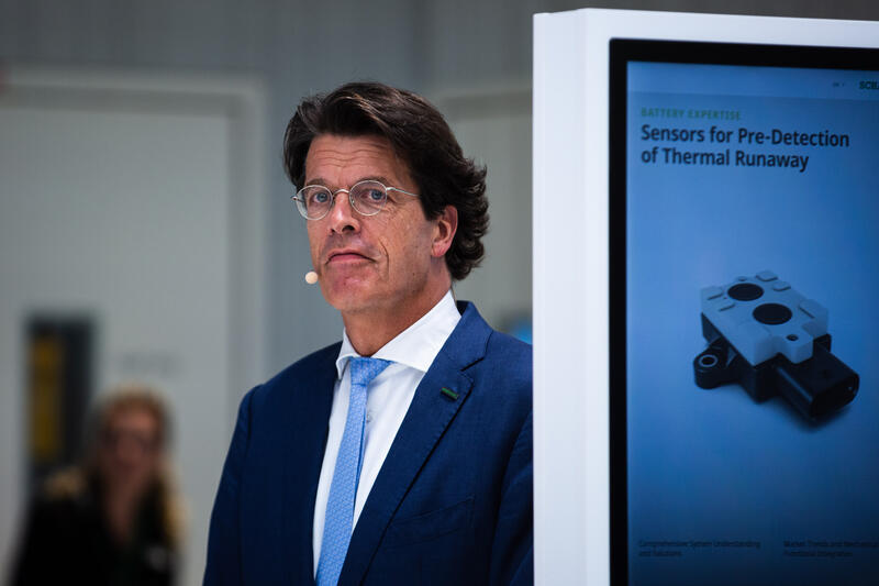 Klaus Rosenfeld, CEO, bei der Pressekonferenz von Schaeffler Technologies AG & Co. KG am Media Day der IAA Mobility am 08.09.2025 in München.   --   Klaus Rosenfeld, CEO, at the press conference of Schaeffler Technologies AG & Co. KG on the Media Day of the IAA Mobility on Septmber 08, 2025 in Munich, Germany.