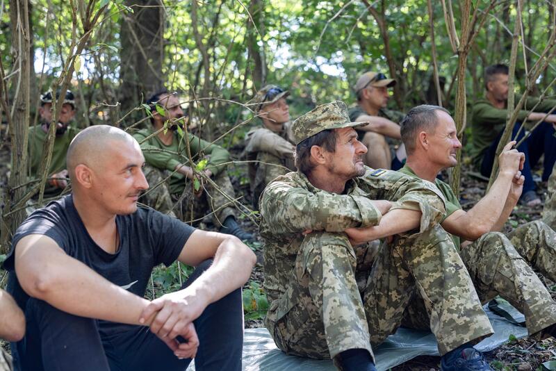 Konzert der Cultural Forces in einem Trainingscamp der 156. Brigade, fotografiert am 7. September 2025.      Cultural Forces concert at a trainig camp of the 156. Brigade. Photographed on September 7, 2025.
