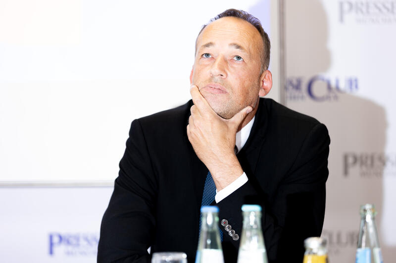 Alexander Leißl bei der Halbjahrespressekonferenz des Genossenschaftsverband Bayern am 16.09.2025 in München.   --   Alexander Leissl at the half-year press conference of the Bavarian Cooperative Association on September 16, 2025, in Munich, Germany.