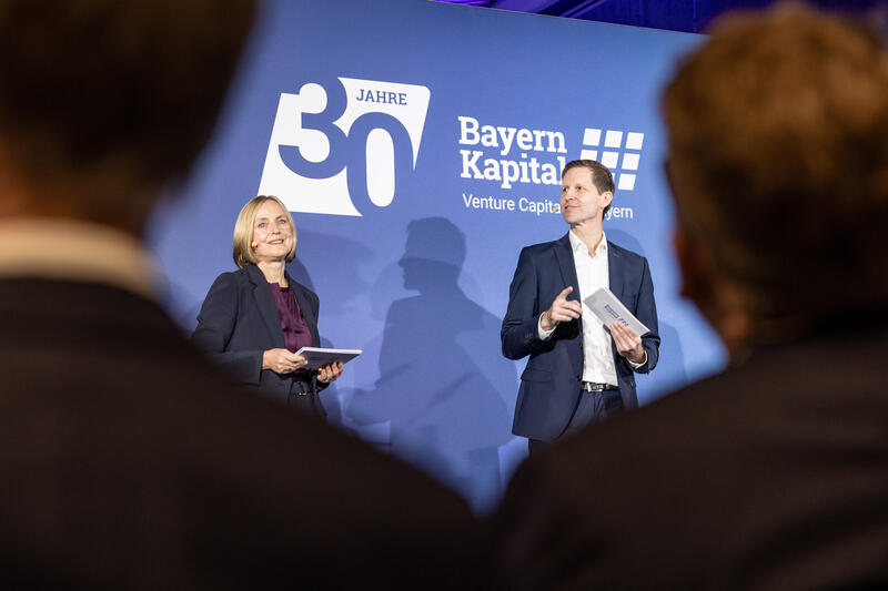 Feier zu 30 Jahre Bayern Kapital - von Alexander Pohl