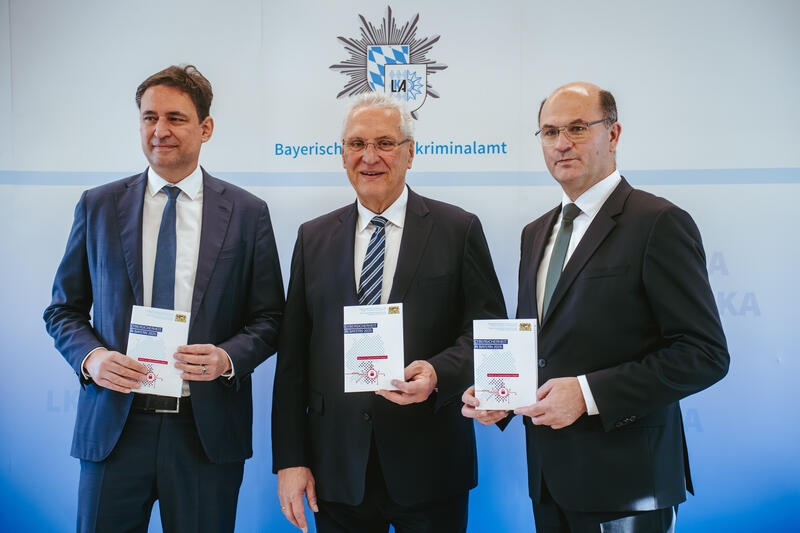 Presentation of the report on cybersecurity in Bavaria 2025 – by Mex Ludwig