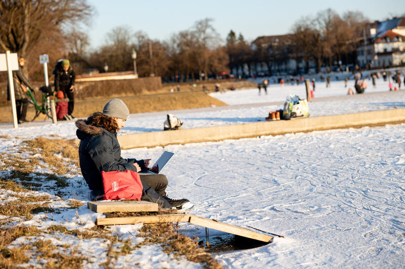 Schlittschuhlaufen auf dem Nymphenburger Kanal