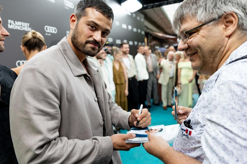 Nicolas Fethi Türksever bei der Premiere von So Happy It Hurts im Rahmen des Filmfest München am 01.07.2026 in den City-Atelier Kinos in München.   --    Nicolas Fethi Türksever at the premiere of von So Happy It Hurts during the Munich Film Festival on July 01, 2026, at the City-Atelier Kinos in Munich, Germany.